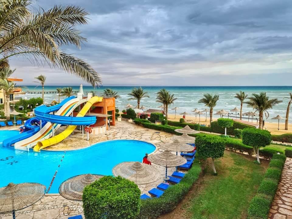 ريتال فيو العين السخنه